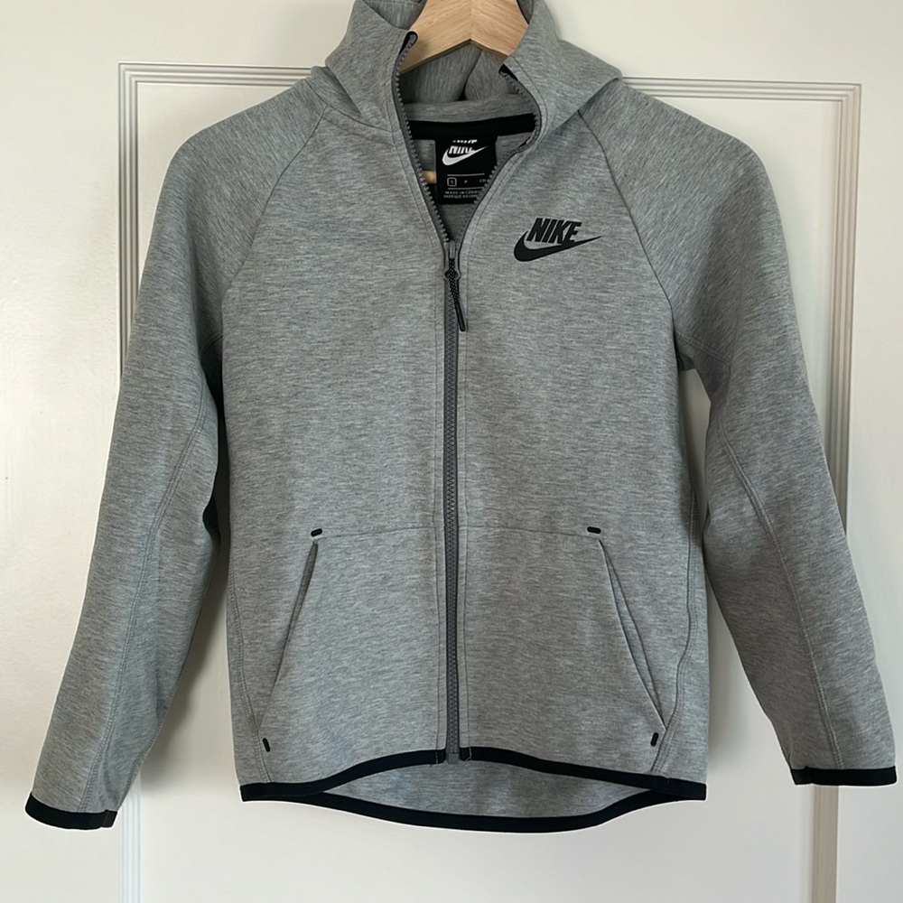 Nike performance zip up jacket